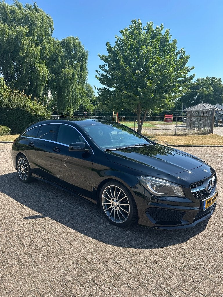 Mercedes-Benz CLA 1.6 Cla200 115KW Sh.br. 7G-DCT 2015 Zwart, Auto's, Mercedes-Benz, CLA, 730 kg, Alcantara, Zwart