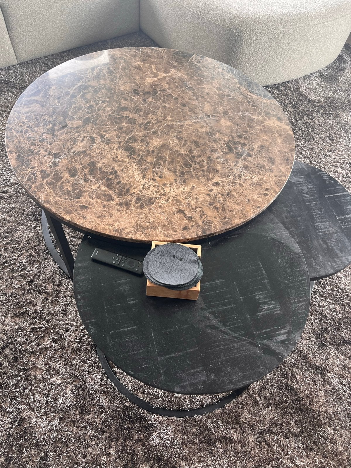 Salontafel set van 3 - Marmer en zwart hout, Ophalen, Rond, 50 tot 100 cm, Zo goed als nieuw