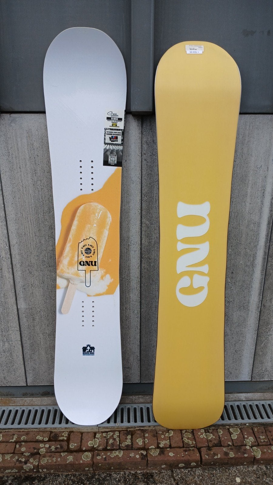 Nieuwe GNU B NICE snowboard in een 148 lengte, Nieuw, Ophalen of Verzenden, Nb, Nb