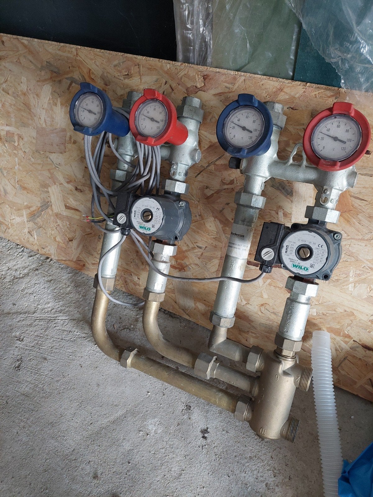 Buderus Pompgroep / Pompset met 2x Wilo RS25/4-3 P Circulati, Ophalen, Gebruikt