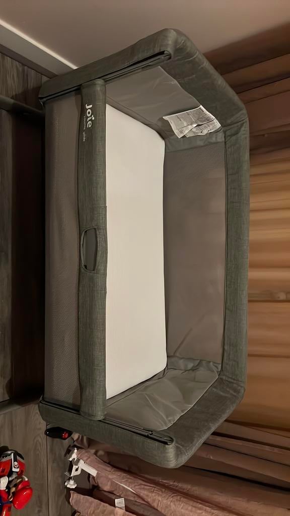 Joie Co sleeper roomie glide, Ophalen, Zo goed als nieuw, Wieg