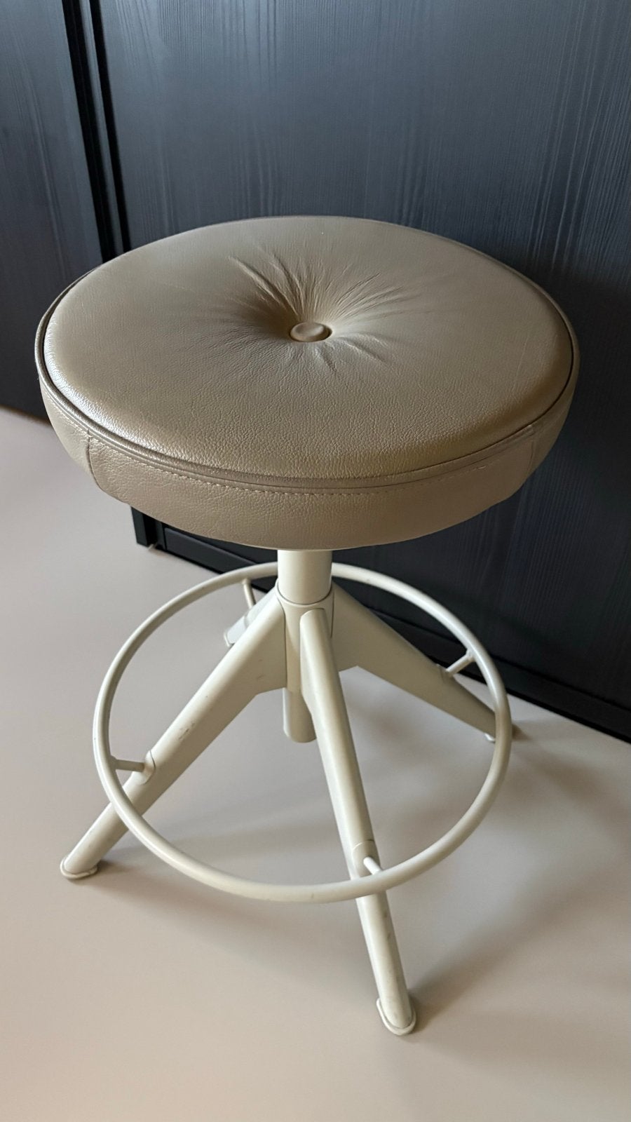IKEA Trollberget zit-stakruk beige, Ophalen, Gebruikt, Beige, Bureaukruk