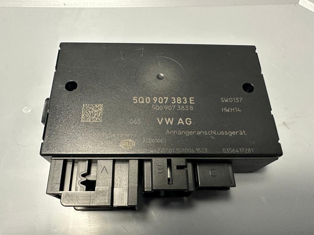 Trekhaak Regelapparaat - Volkswagen MQB - OEM: 5Q0907383E, Auto-onderdelen, Ophalen of Verzenden, Nieuw, Volkswagen