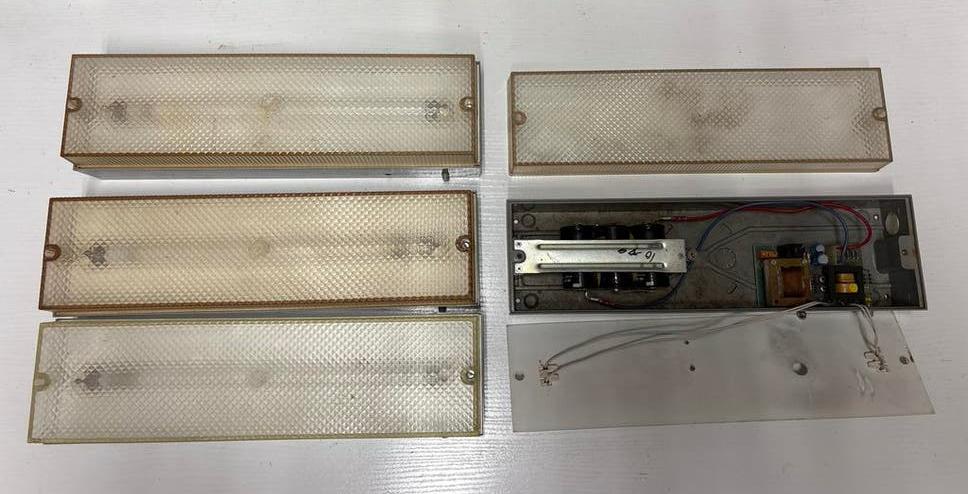 Vintage TL-armaturen met geribbeld glas (4 stuks), Ophalen of Verzenden, Gebruikt