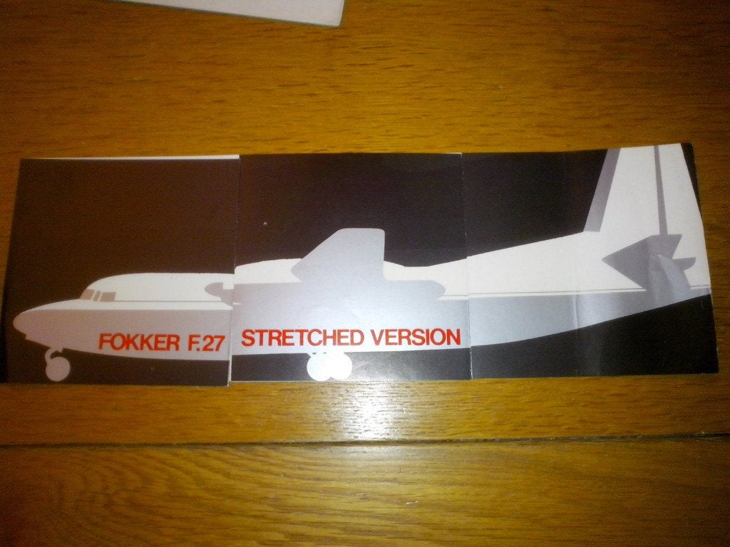 Fokker F27 Stretched Version Friendship Mk500 brochure folde, Ophalen of Verzenden, Zo goed als nieuw, Boek of Tijdschrift