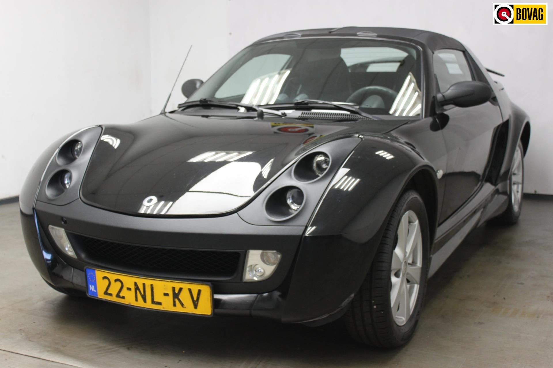 Smart Roadster 0.7 45 AUTOMAAT ! GARANTIE ! NIEUWE APK ! RIJ, Auto's, Automaat, Achterwielaandrijving, Gebruikt, Zwart