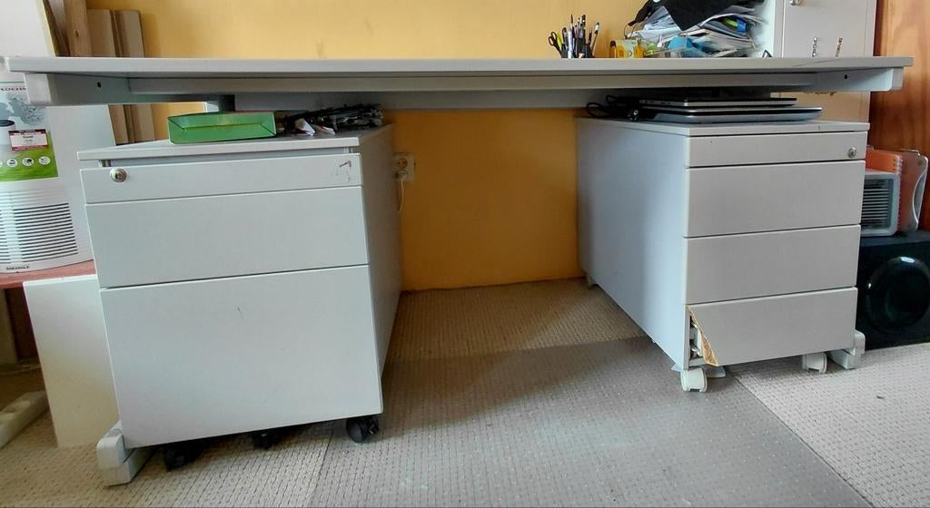 Stalen bureau 160x80x74 cm met ladeblokken, Huis en Inrichting, Bureaus, Gebruikt, Ophalen of Verzenden