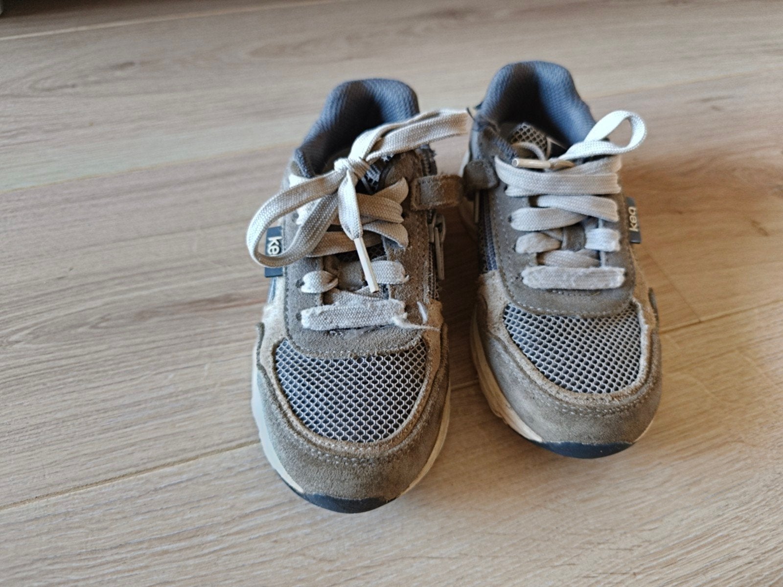 Gratis af te halen, Keq sneakers maat 28, Ophalen, Gebruikt, Keq, Schoenen