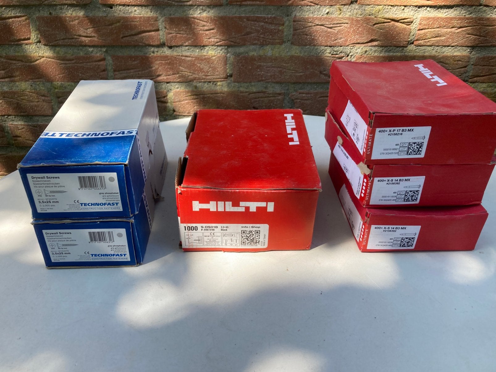 HILTI schietnagels en gipsplaatschroeven zie omschrijving, Ophalen of Verzenden, Nieuw, Koper of Messing