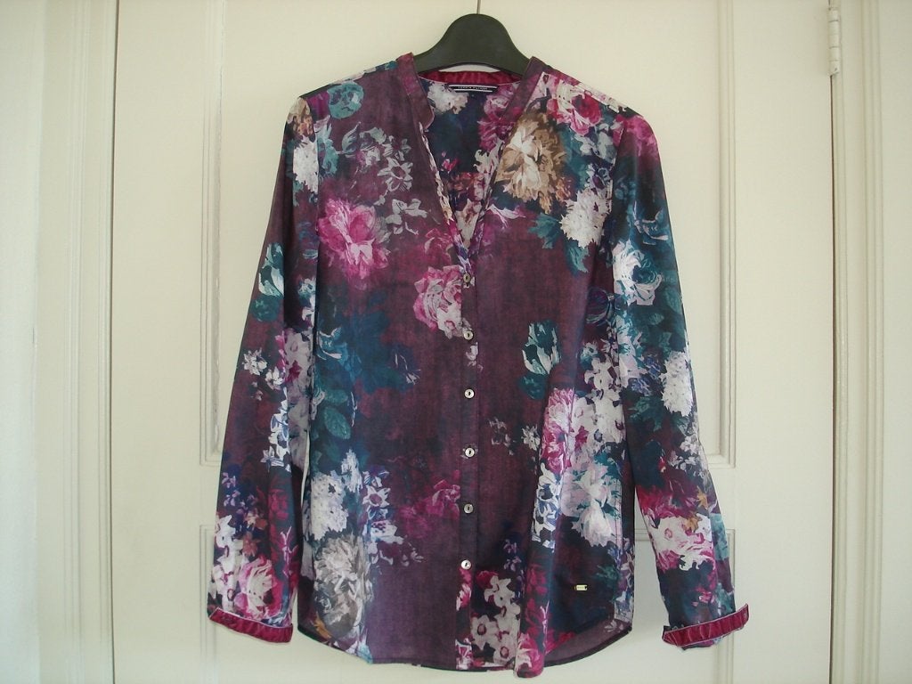 Tommy Hilfiger blouse maat 6 ( 36) najaar '26, Kleding | Dames, Blouses en Tunieken, Meerkleurig, Nieuw, Ophalen of Verzenden