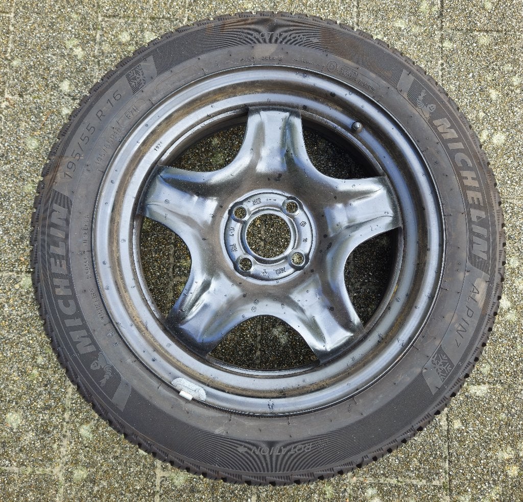 Winterbanden Michelin Alpin 7 Renault Clio 5 met druksensors, Ophalen, 16 inch, Banden en Velgen, Nieuw