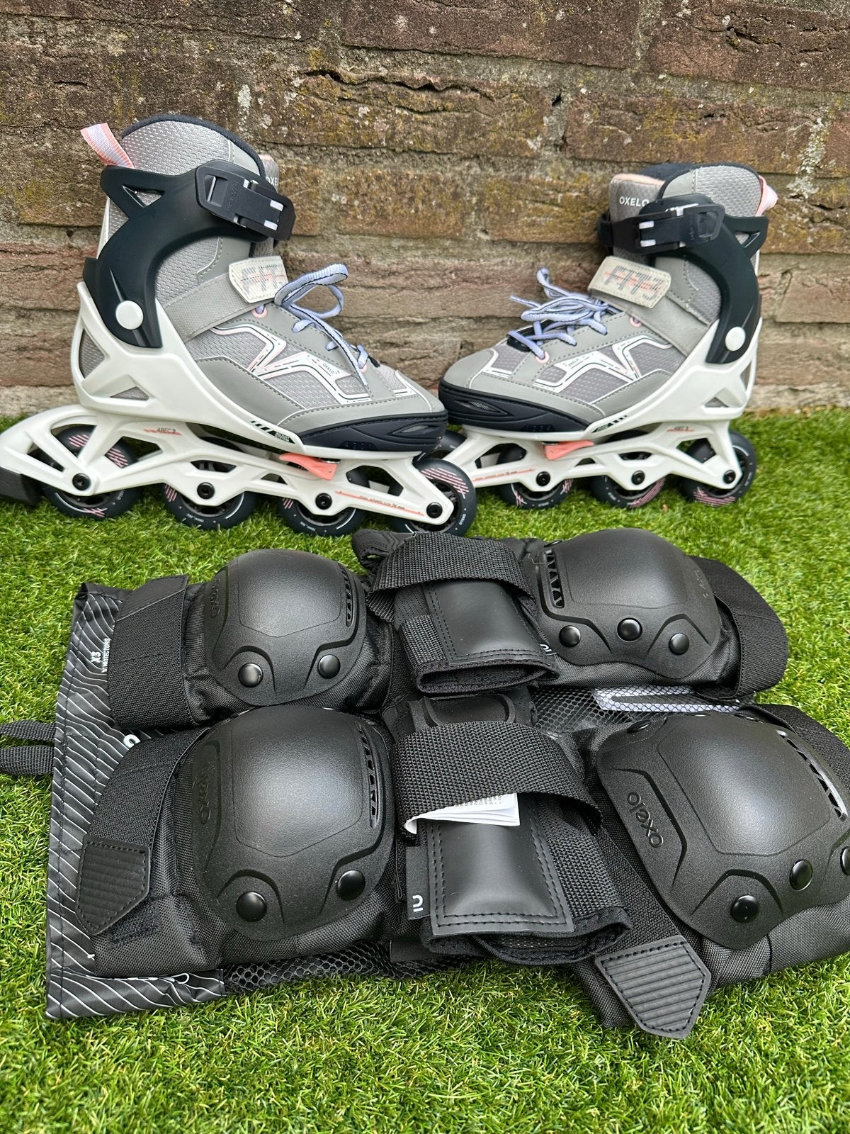 Oxelo inline skates met bescherming - Maat 35/38, Verstelbaar, Kinderen, Zo goed als nieuw, Inline skates 4 wielen