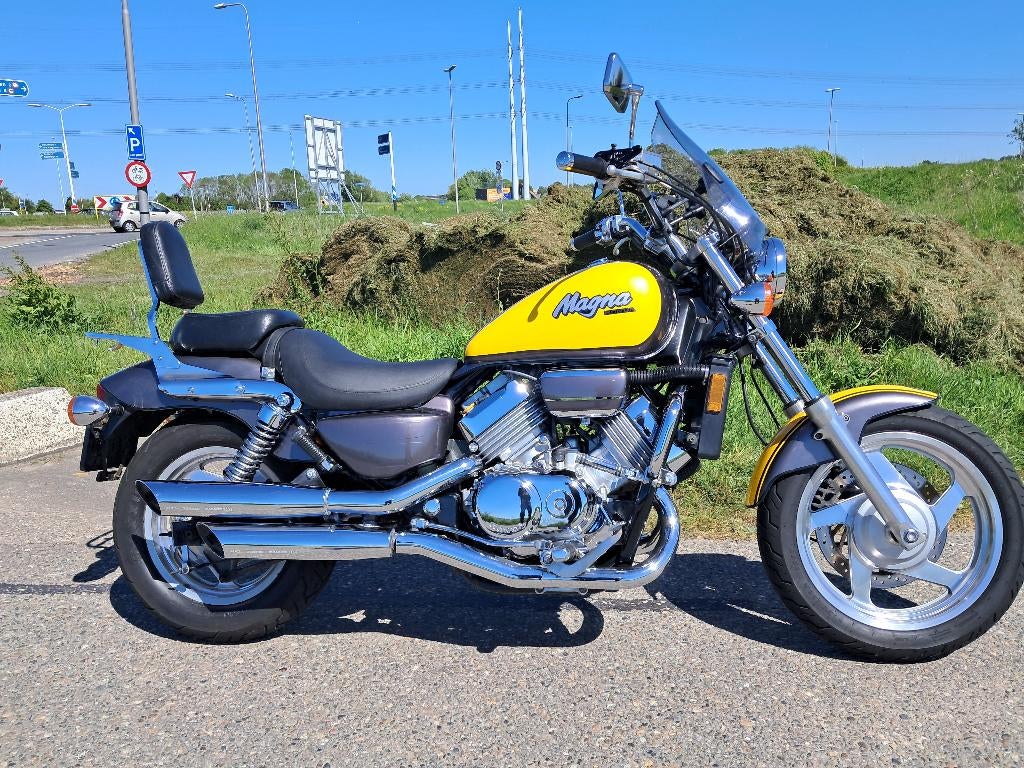 Honda Magna VF750C, Motoren, 750 cc, 4 cilinders, Motorrijbewijs A, Gebruikt