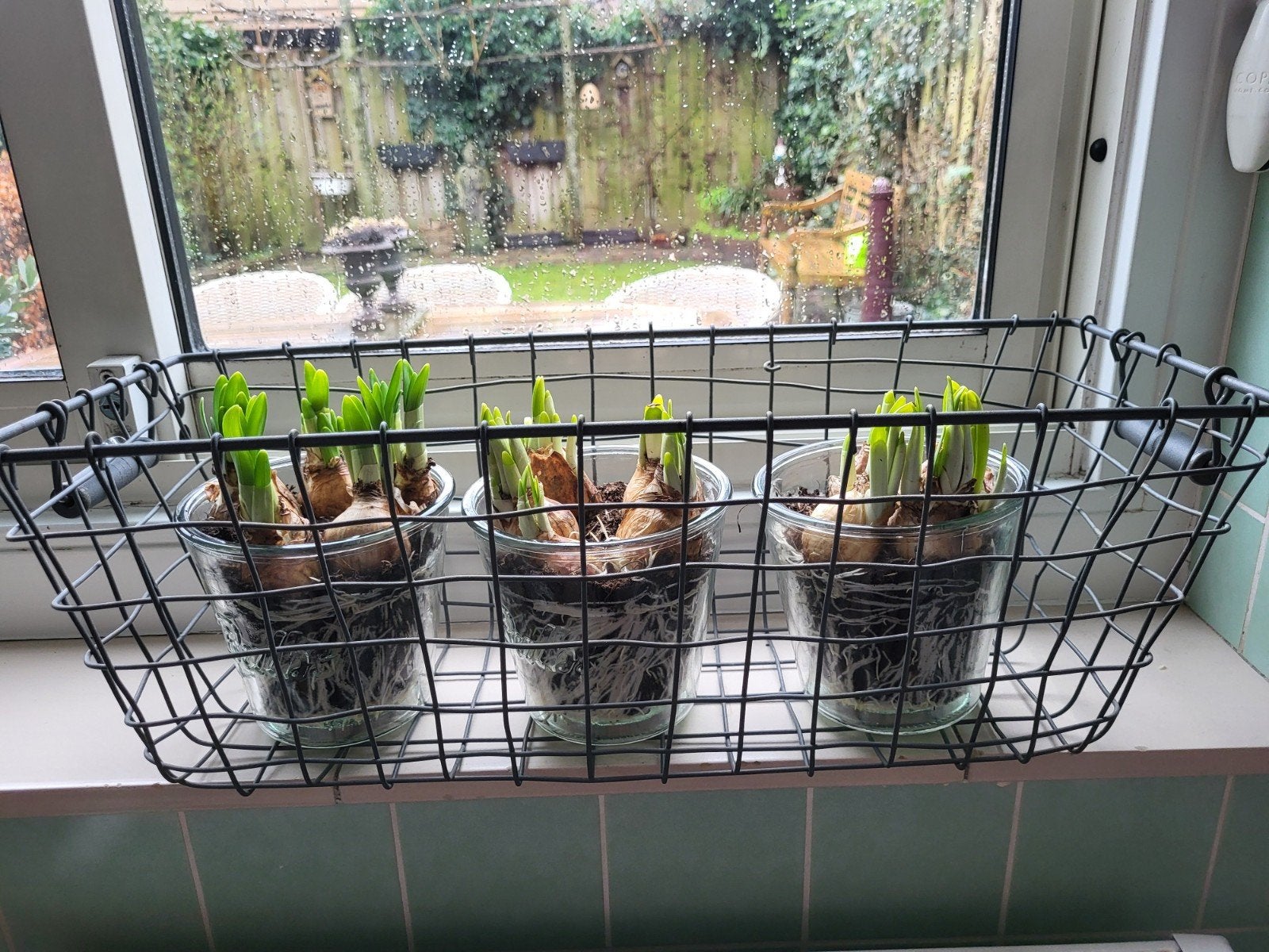 Zwart metalen bloembak voor binnen of buiten, Tuin en Terras, Gebruikt, Minder dan 30 cm, Ophalen of Verzenden, Metaal