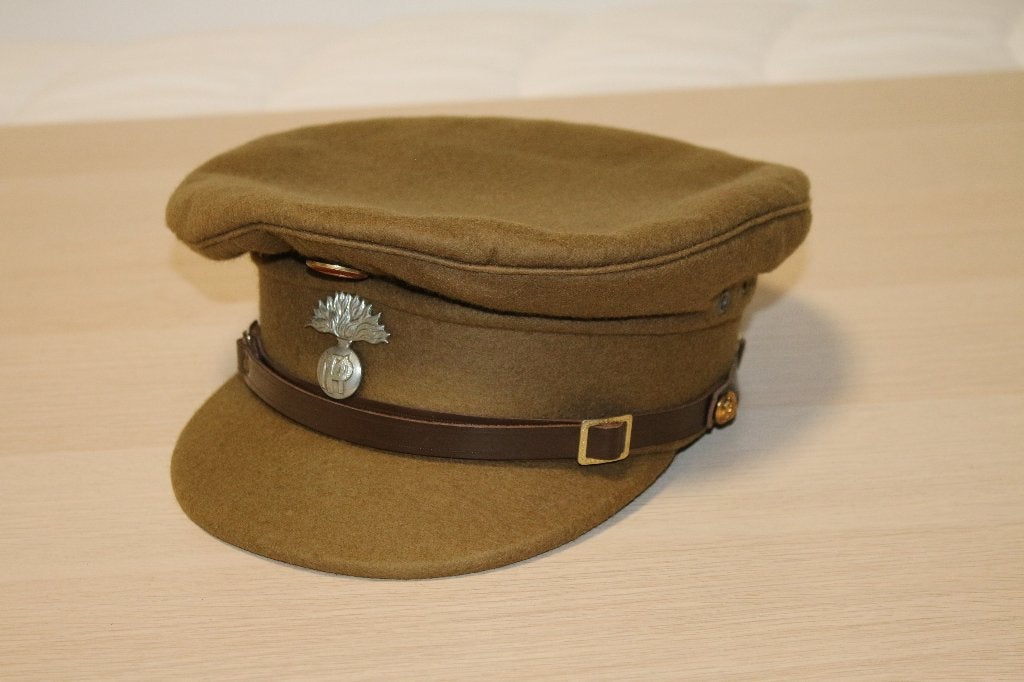 Belgische Militaire Politie Baret/Pet, Verzamelen, Militaria | Algemeen, Ophalen of Verzenden, Landmacht, Overige gebieden, Helm of Baret