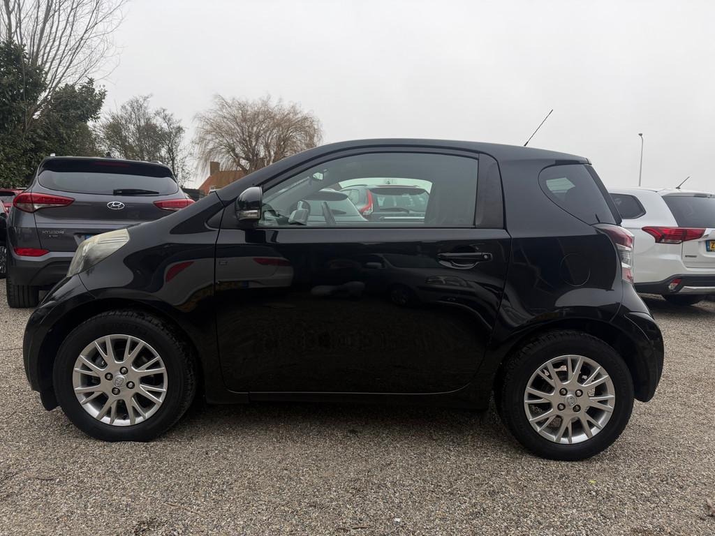 Toyota IQ 1.0 VVTi Comfort AUTOMAAT Clima Cruise Keyless Pus, Auto's, Toyota, Gebruikt, Traction-control, 4 stoelen, Bedrijf