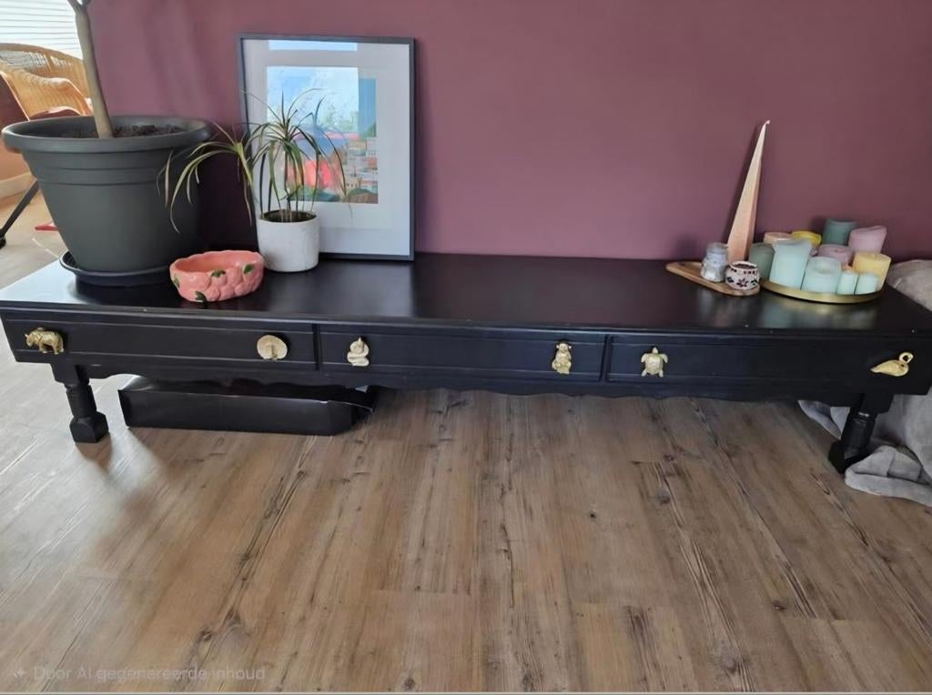 Zwarte sidetable/bankje met gouden dierenknoppen, 100 tot 150 cm, Zo goed als nieuw, Minder dan 50 cm, Rechthoekig