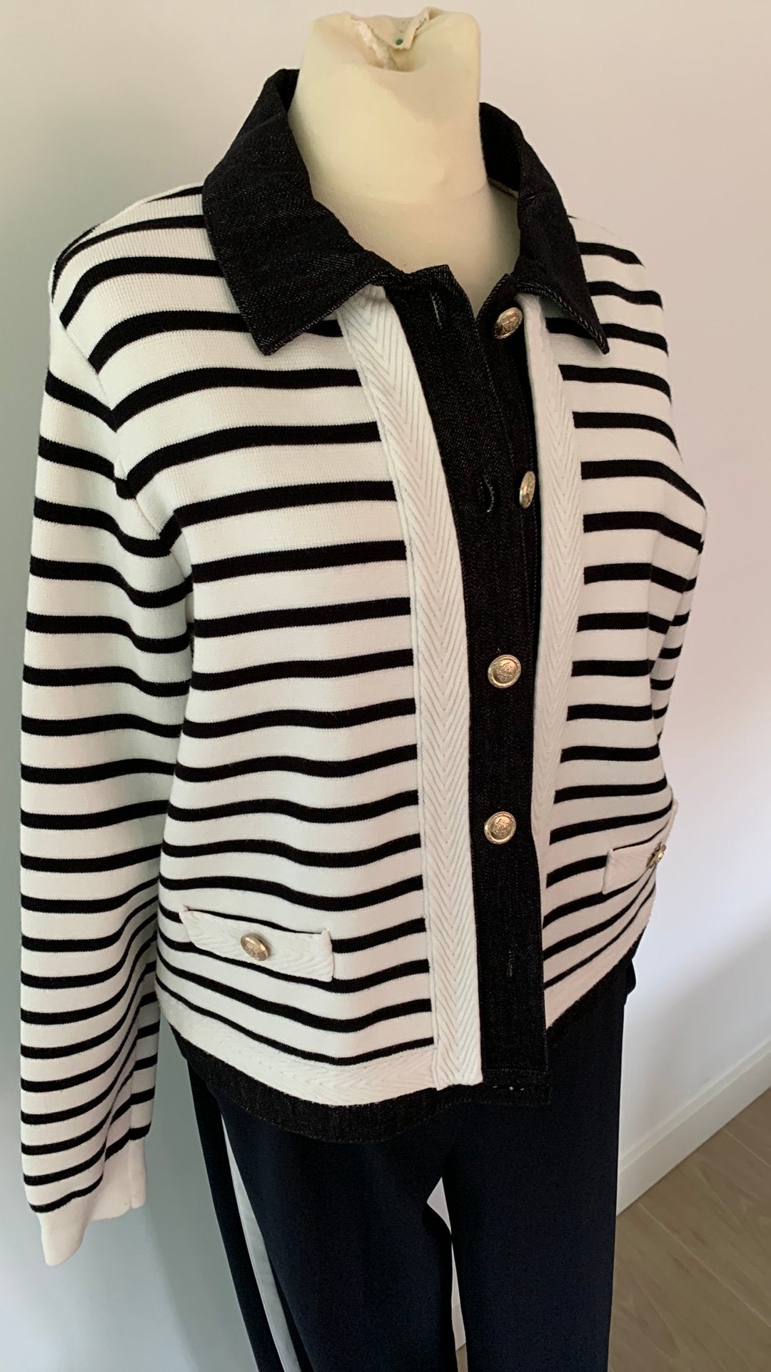 Studio anneloes vest mt S, Ophalen of Verzenden, Zo goed als nieuw, Maat 38/40 (M), Zwart