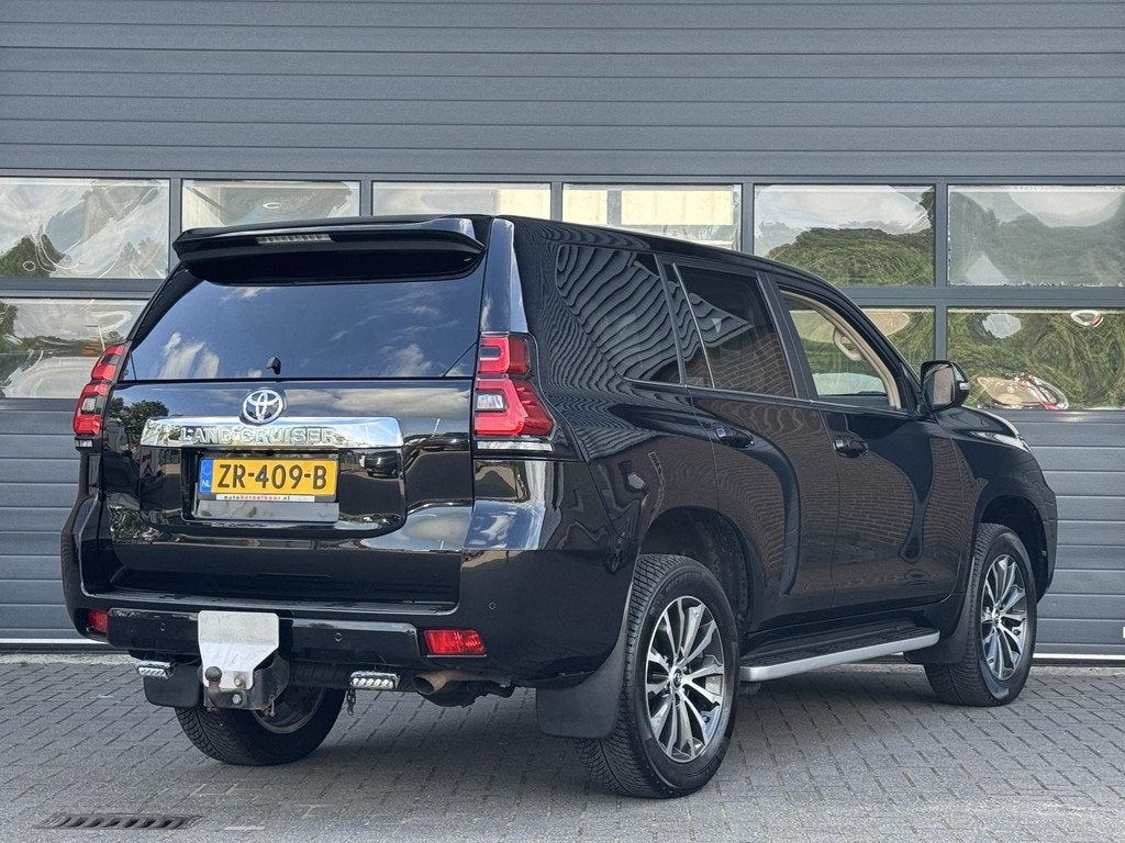 TOYOTA LAND CRUISER 2.8 D-4D PROFESSIONAL 7-PERS I ORIGINEEL, Auto's, Toyota, Automaat, 4 cilinders, Met garantie (alle), Zwart