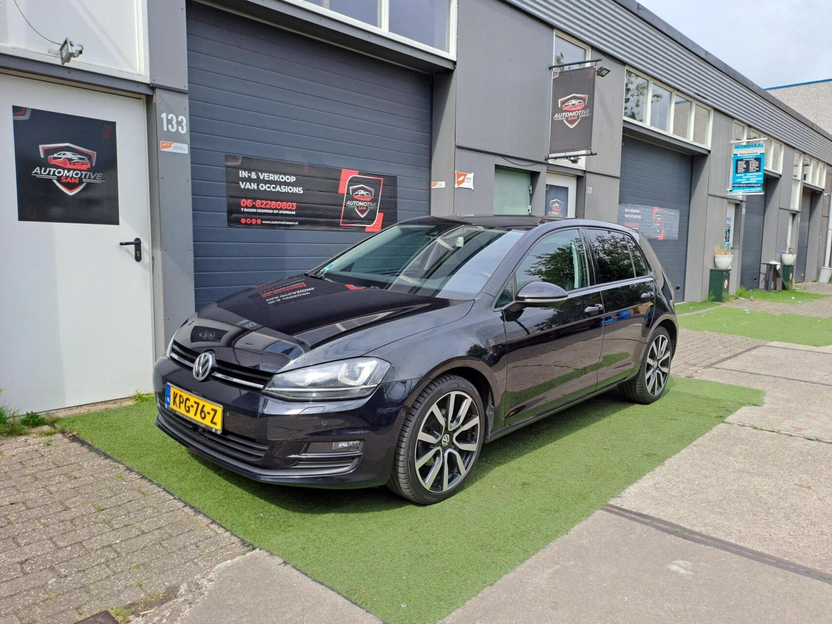 Volkswagen Golf 1.4 TSI Highline DSG ACC Navi Camera Keyless, Euro 5, Gebruikt, Zwart, 4 cilinders