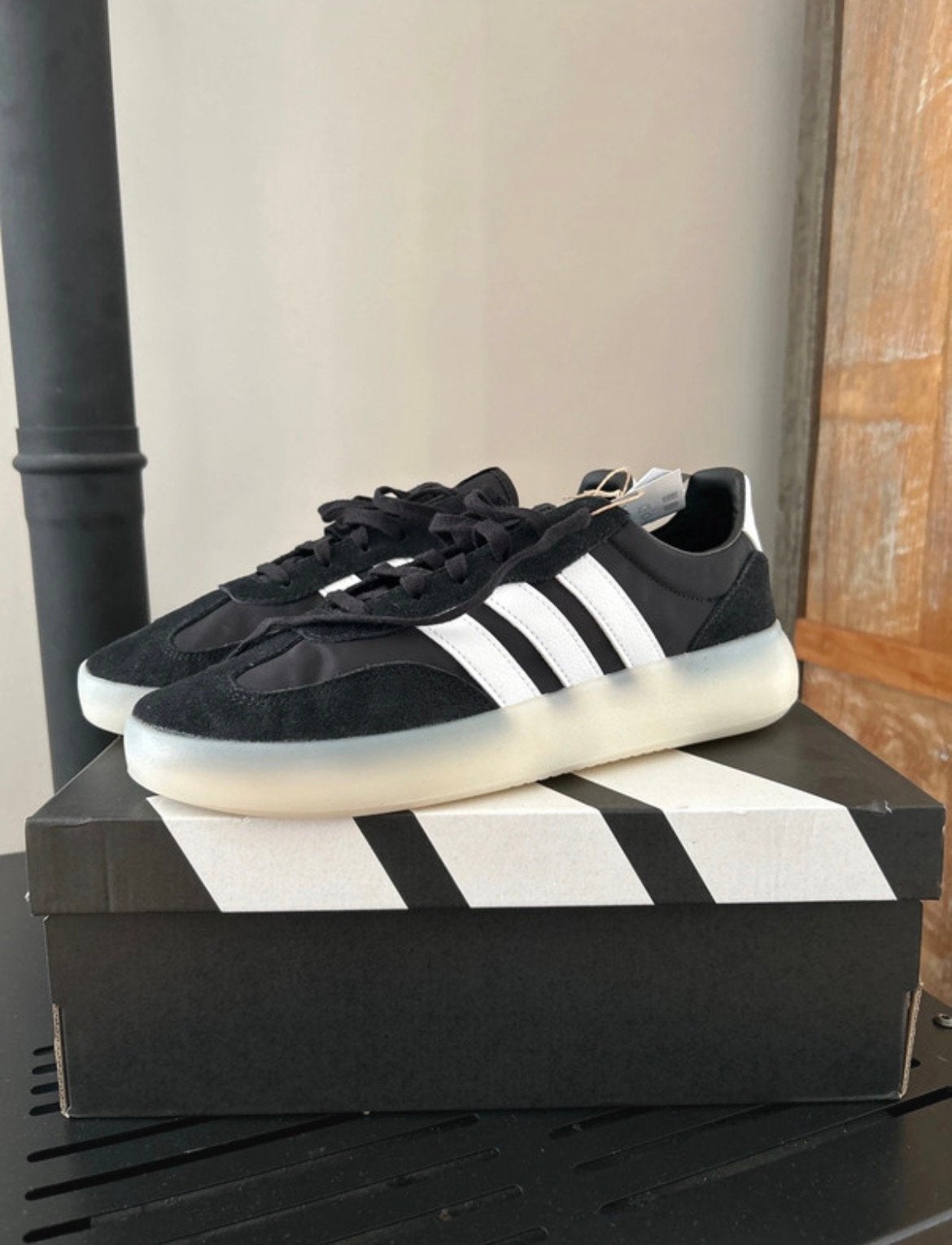 Nieuwe Adidas Barreda Decode Sneakers maat 45 1/3Zwart, Kleding | Heren, Zwart, Nieuw, Ophalen of Verzenden, Sneakers of Gympen