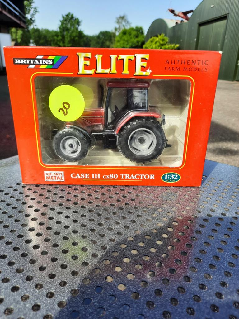 Britains ertl case IH cx80 tractor 1:32, Ophalen, Nieuw, Tractor of Landbouw, Britains