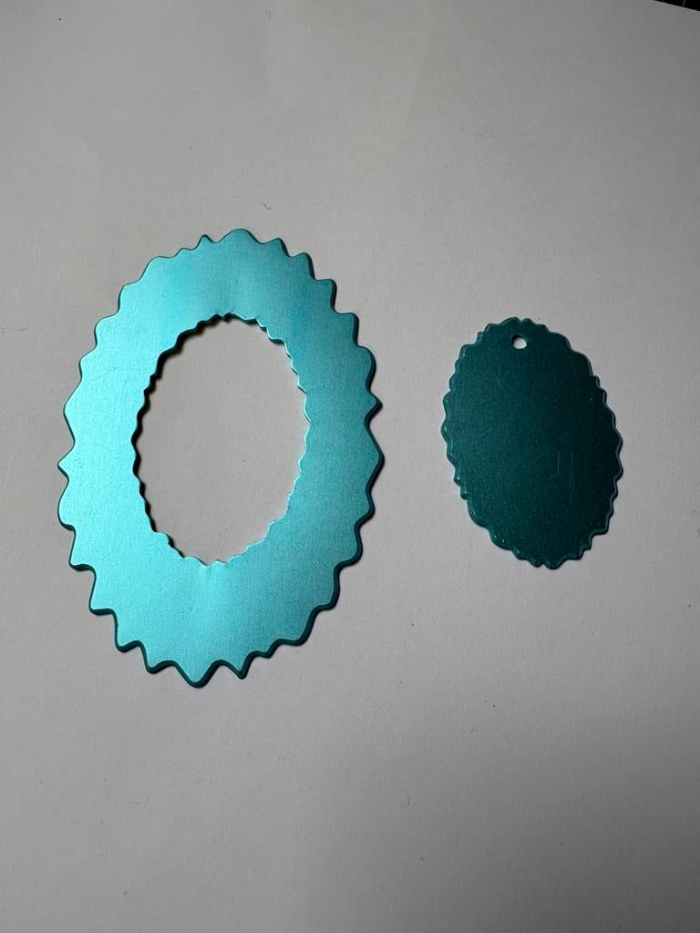 Scheur ovaal mallen, Ophalen of Verzenden, Zo goed als nieuw, Overige thema's, Pons of Mal
