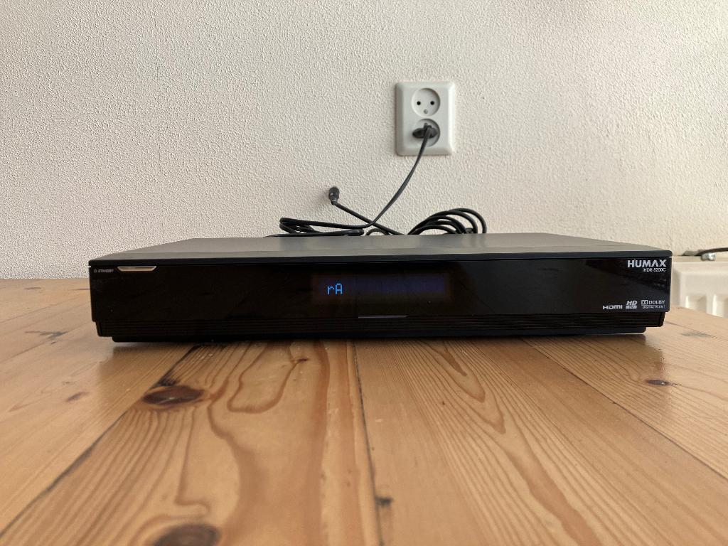 Humax iHDR-5200C met afstandsbediening, Ophalen, Zo goed als nieuw, Decoder