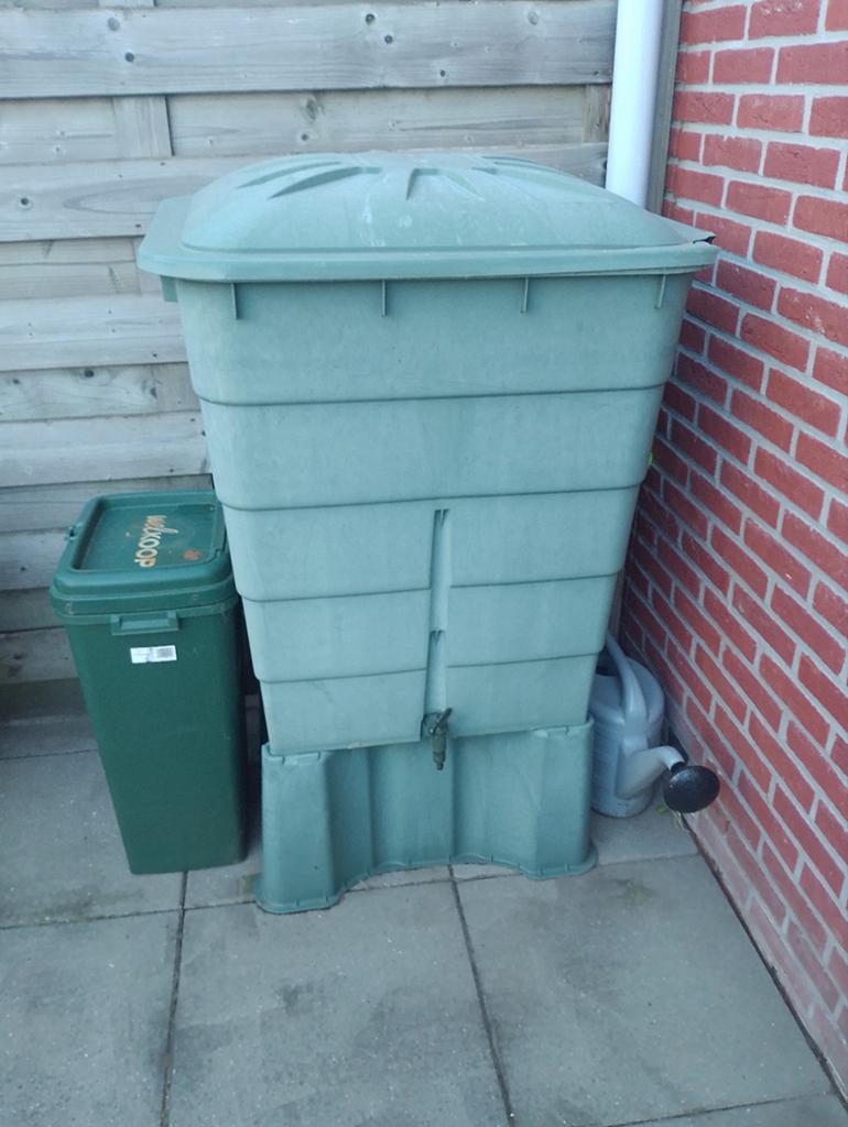 Gratis regenton., Tuin en Terras, Regentonnen, 150 liter of meer, Ophalen, Gebruikt