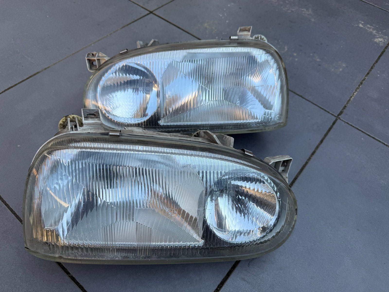 Golf 3 GTI Hella koplampen, Auto-onderdelen, Verlichting, Ophalen of Verzenden, Gebruikt, Volkswagen