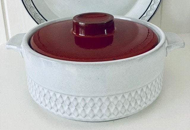 Ceramano West Germany dekschaal rood wit Argus, Ophalen of Verzenden, Overige stijlen, Aardewerk, Schaal of Schalen