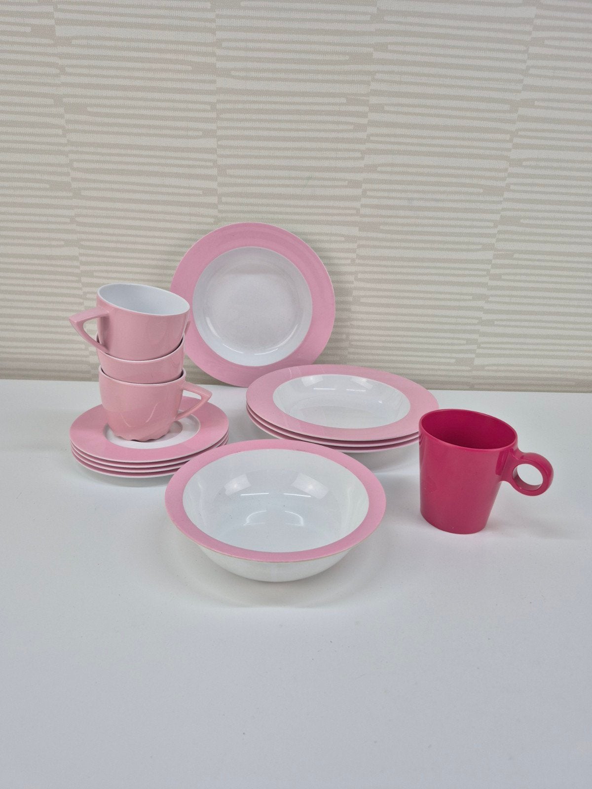 Mepal Rosti 4 persoons kampeerservies. Melamine roze., Ophalen of Verzenden, ., ., .