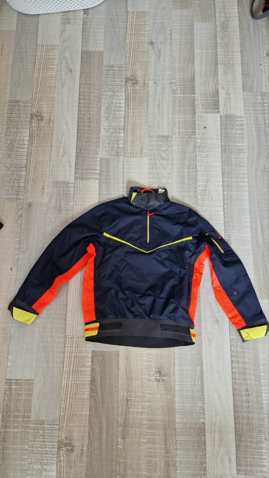 Zeiljack Windstopper Kind 8-10 jaar - waterdicht, Watersport en Boten, Gebruikt, Kind, Ophalen of Verzenden, Decathlon
