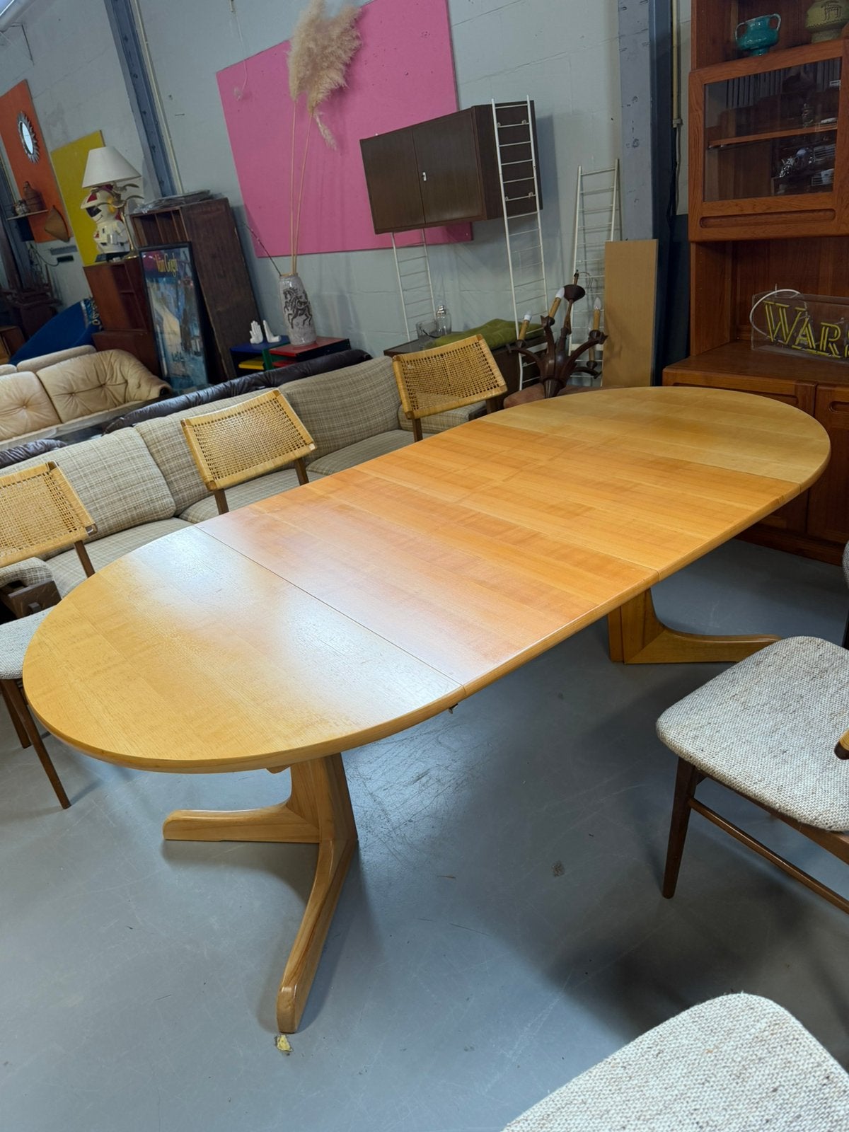 Vintage eettafel rond uitschuifbaar ovaal, Ophalen, F, Gebruikt, Rond