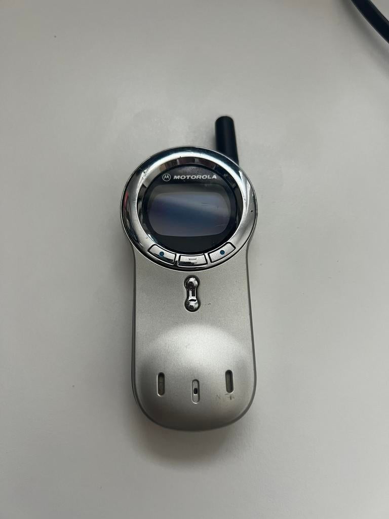 Motorola v70, Telecommunicatie, Mobiele telefoons | Motorola, Ophalen of Verzenden, Zo goed als nieuw, Zwart