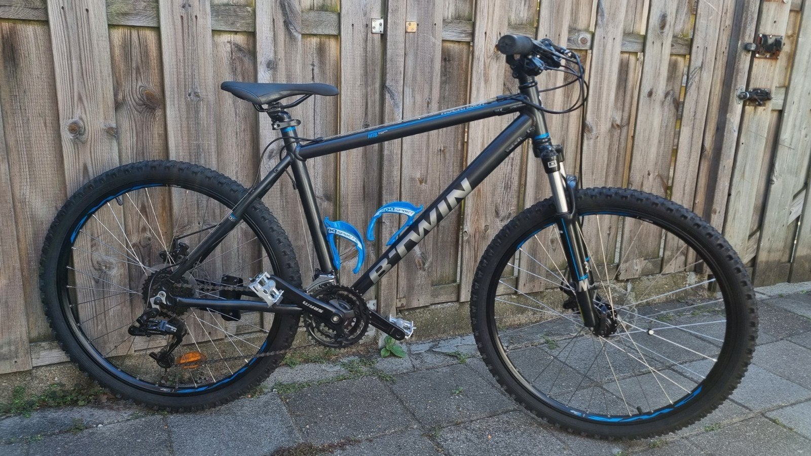 Als nieuw btwin kinder mountainbike met schijfremmen 26 inch, Versnellingen, Zo goed als nieuw, Btwin Rockrider, Schijfrem
