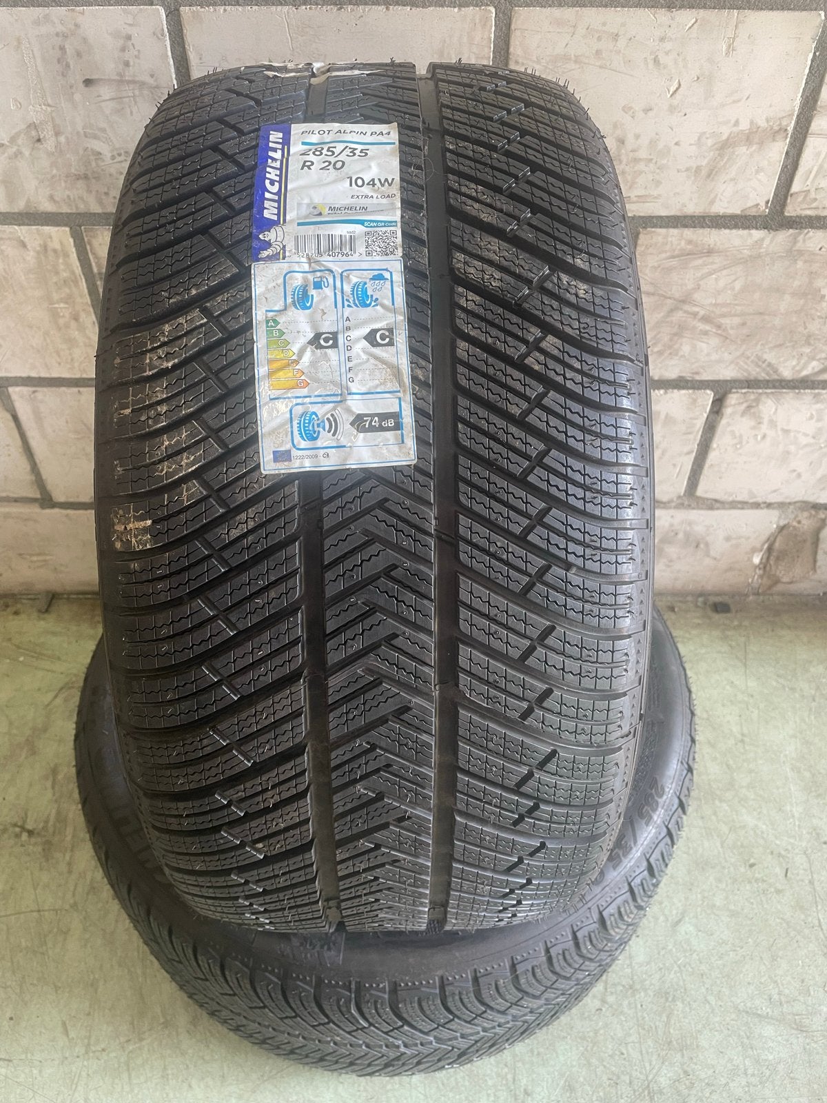 Nieuwe Michelin Pilot Alpin PA4 Winterbanden 285/35R20, 285 mm, Nieuw, Berkvens, Band(en)