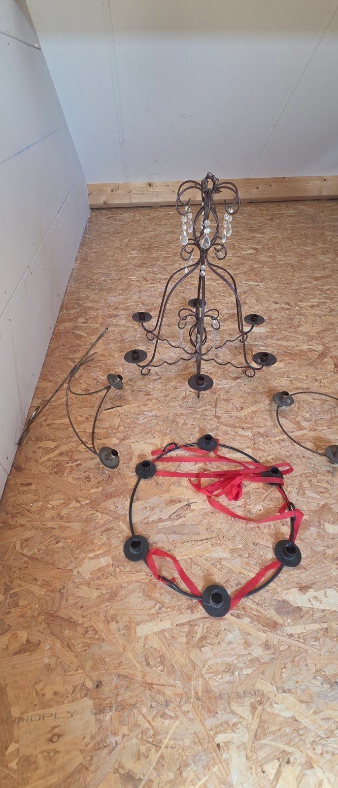 Decoratieve kandelaars met glazen hangers, Huis en Inrichting, Woonaccessoires | Kandelaars en Kaarsen, Ophalen, Gebruikt, Zwart