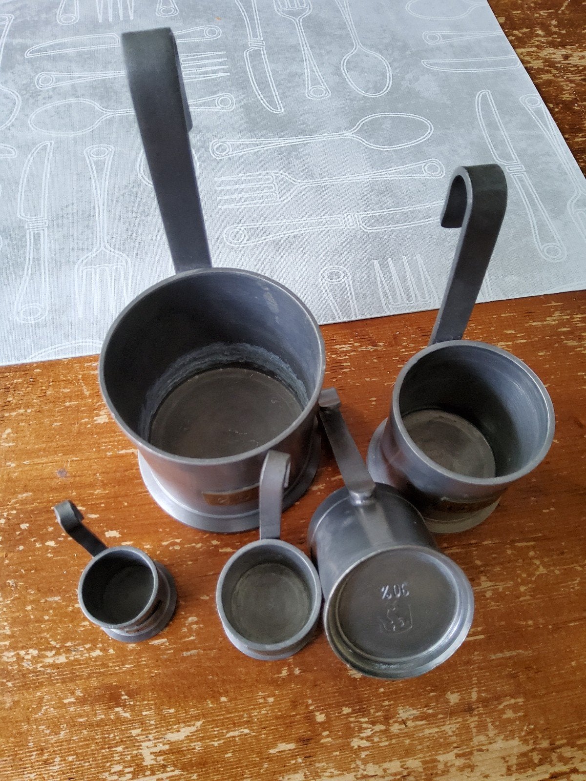Antieke tinnen maatbekers set - 5 stuks, Ophalen of Verzenden