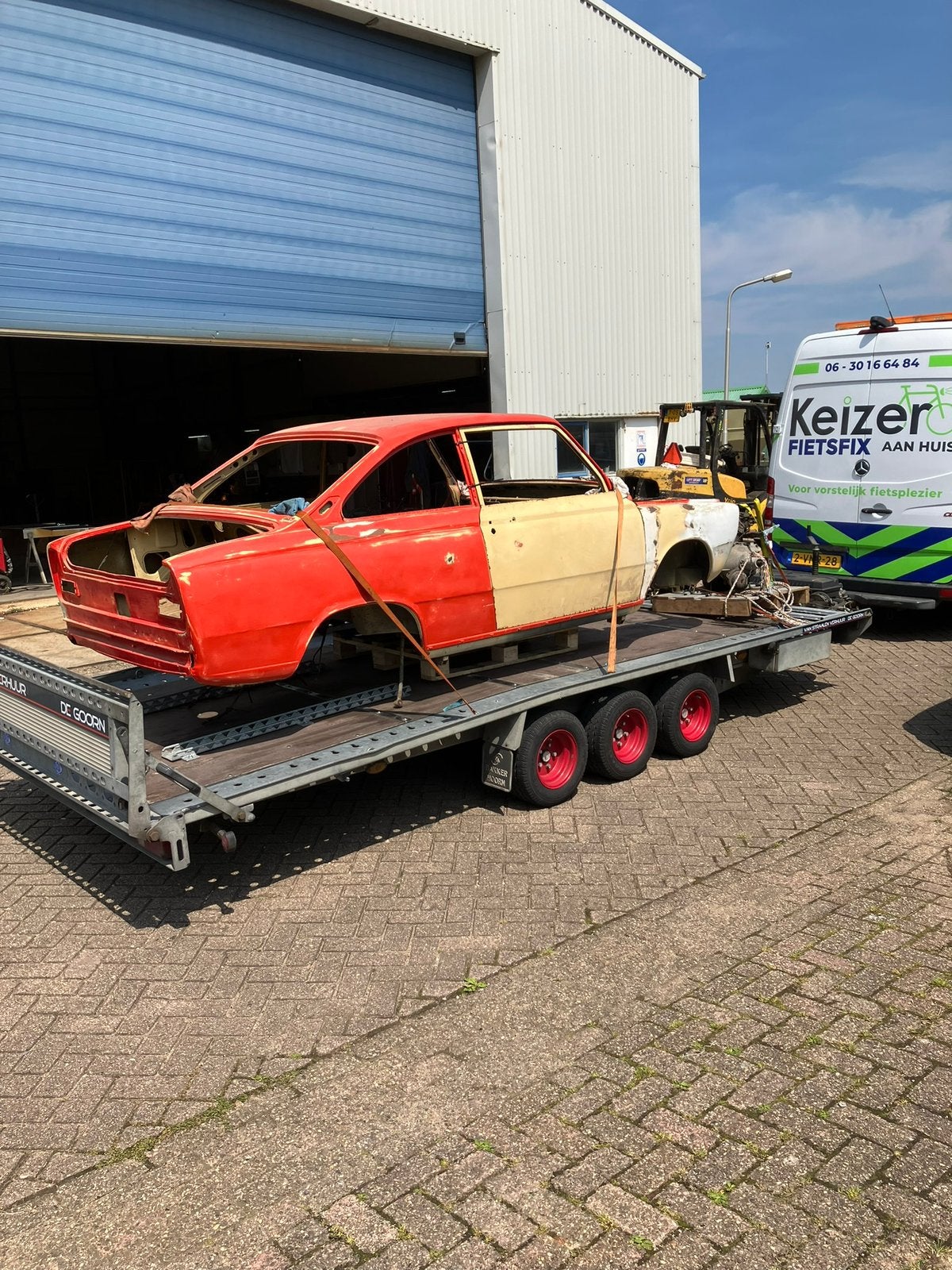 Complete body Daf 66 coupe, Ophalen, Gebruikt, Voor, Oldtimer onderdelen
