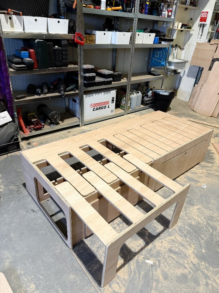 Camper bedbank combinatie, Ophalen