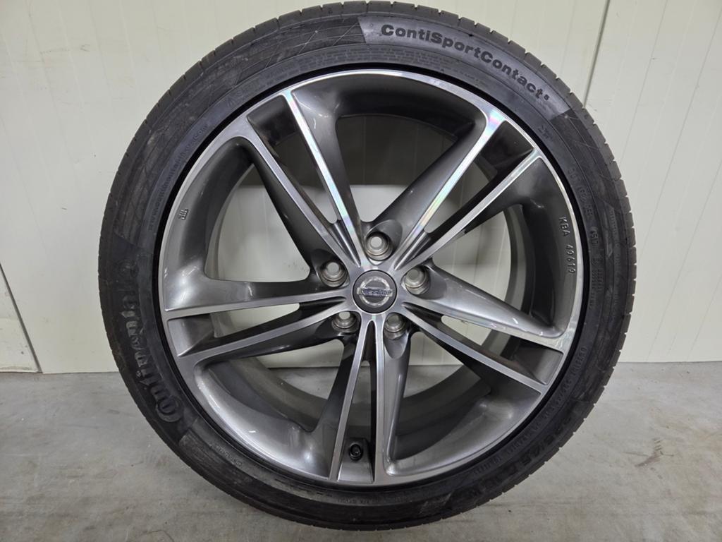 Nissan Qashqai 19 inch velgen zomerbanden 225 45 19, Auto-onderdelen, Banden en Velgen, Nieuw, Ophalen, 19 inch