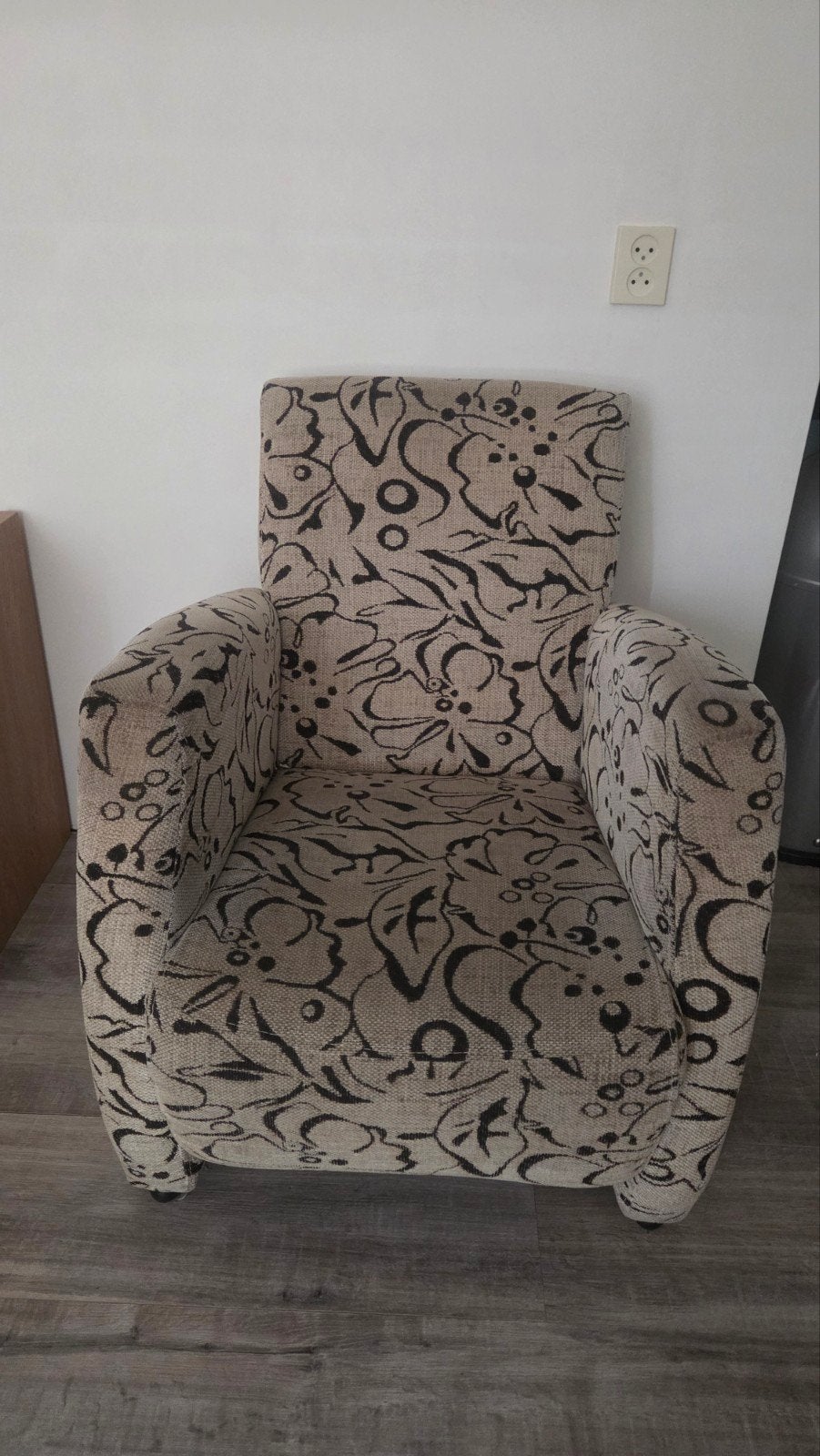 fauteuil met bloemmotief GRATIS OpHalen, Ophalen, Gebruikt, Minder dan 75 cm, Modern met bloemmotief