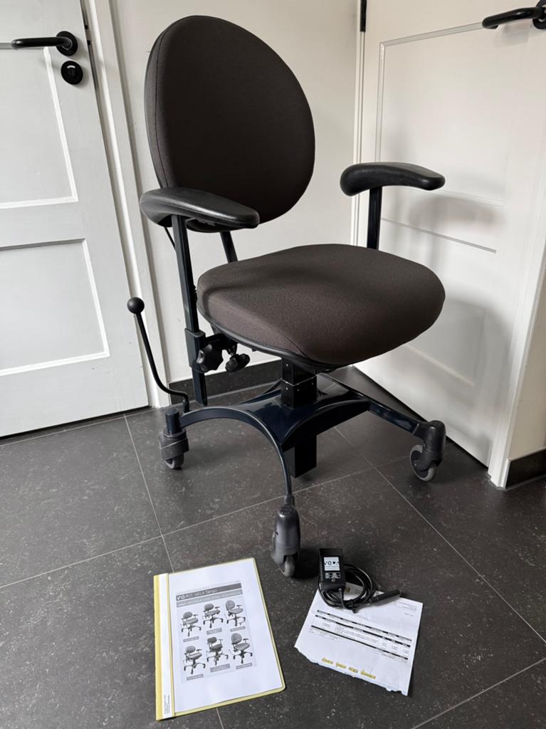 ZGAN Vela Tango 200EF trippelstoel. Elek. Hoog/laag 80cm!, Ophalen, Zo goed als nieuw