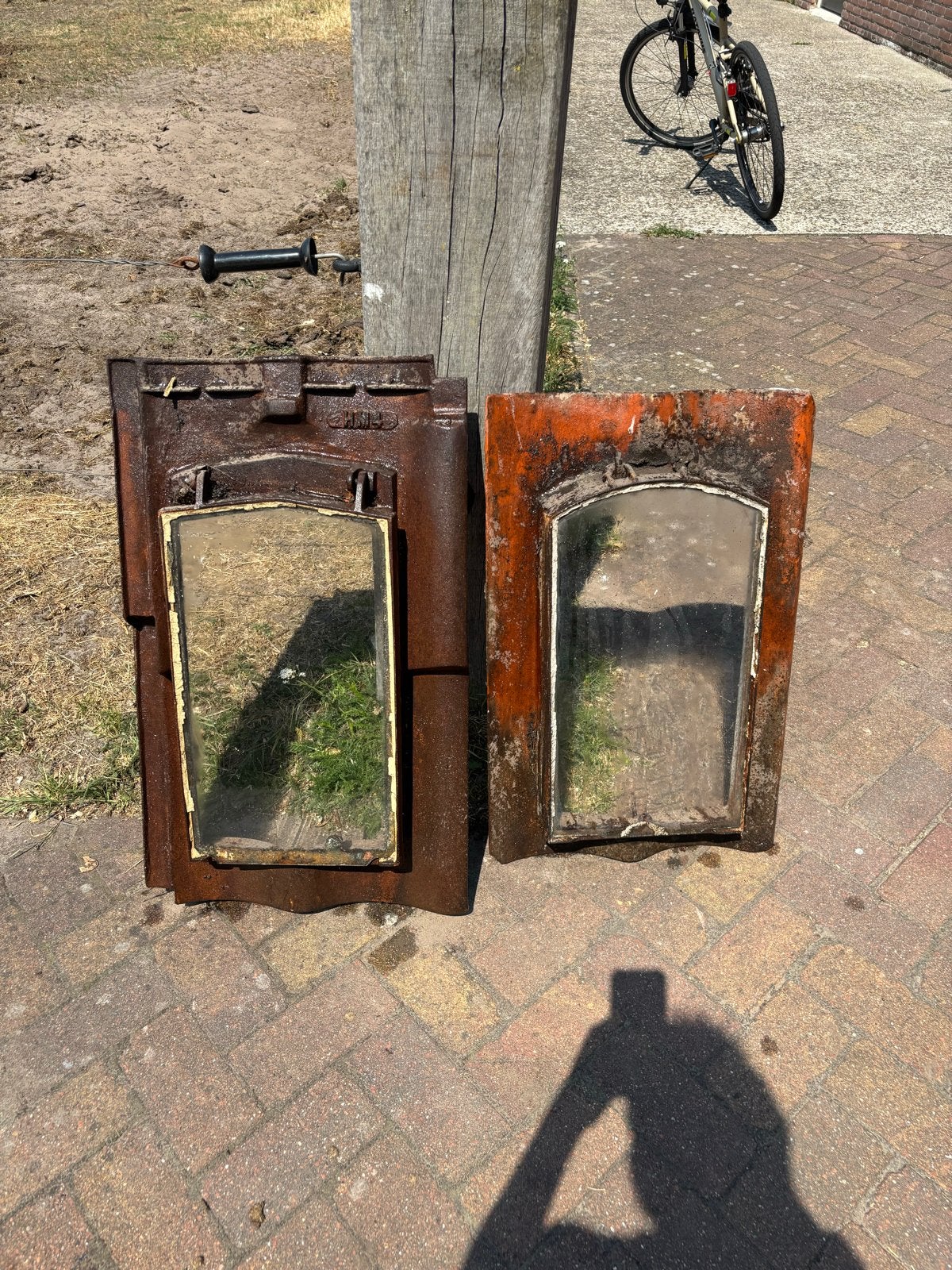 Oude stalramen - Authentieke gietijzeren ramen, Doe-het-zelf en Verbouw, Glas en Ramen, Ophalen, Gebruikt, Gevelraam of Ruit, Minder dan 80 cm