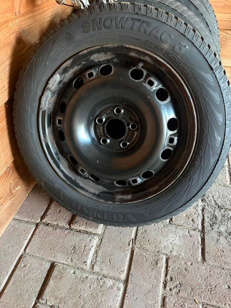 Winterbanden Seat ibiza 175/65R15 Vredenstein, Auto diversen, Ophalen