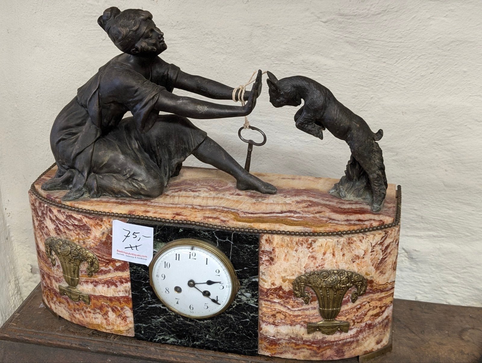 Antieke Franse pendule €75.   50x44 cm, Antiek en Kunst, Antiek | Klokken, Ophalen