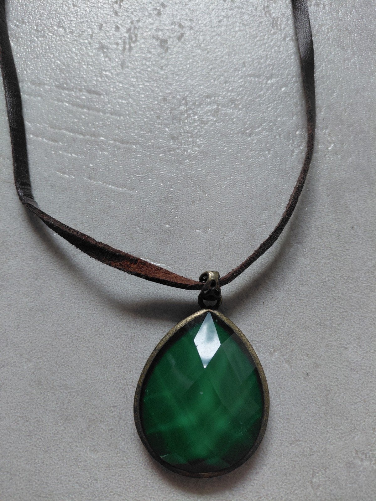 ketting groene druppel, Sieraden, Tassen en Uiterlijk, Ophalen of Verzenden