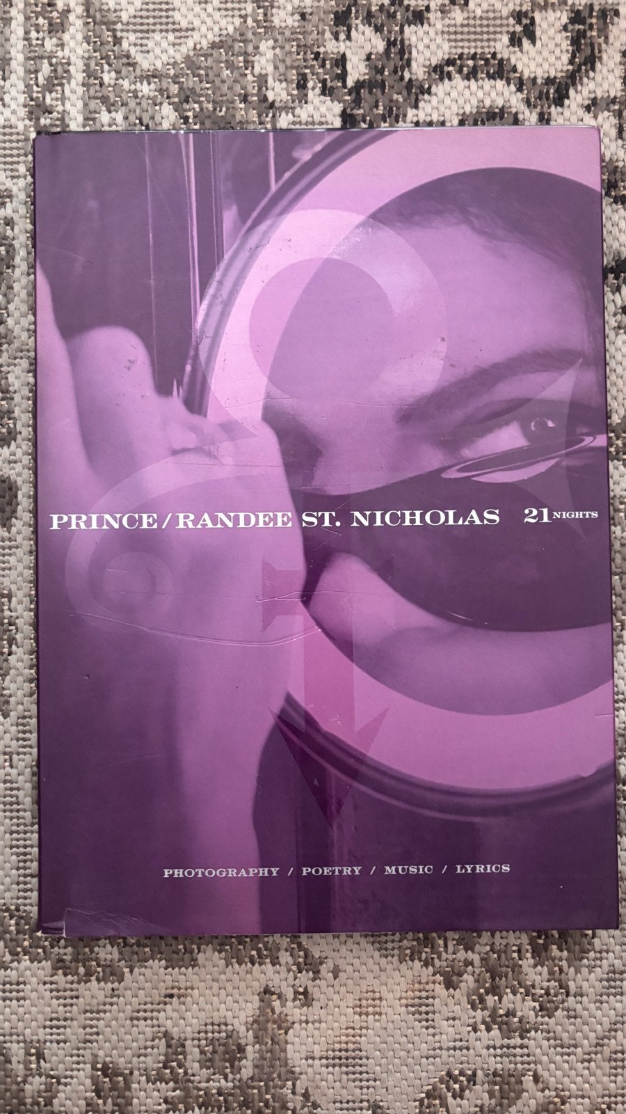 Prince / Randee St. Nicholas - 21 Nights Boek, Boeken, Ophalen of Verzenden, Gelezen, Artiest