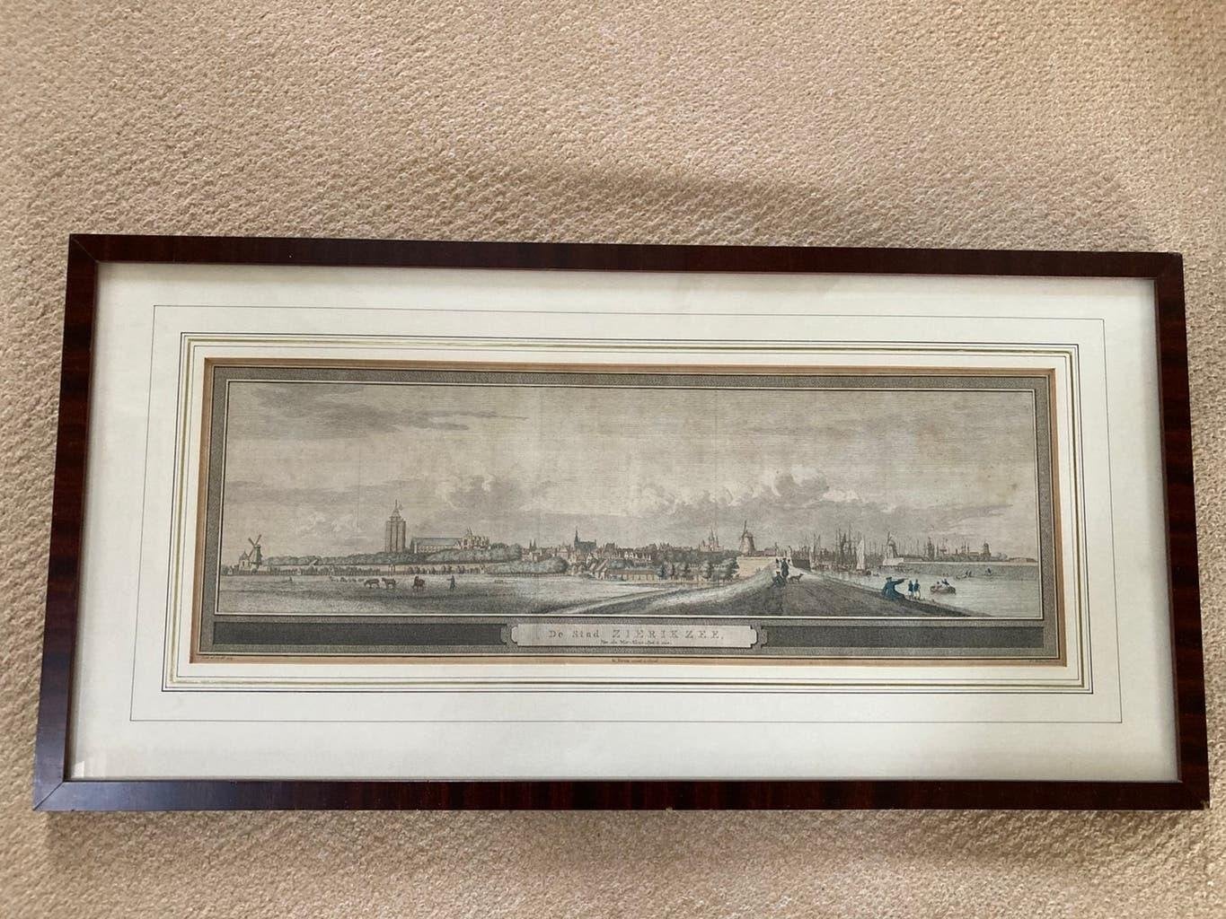 J.C. Philips, De Stad Zierikzee, gravure 1743, kleur/lijst., Met tekst, Ophalen of Verzenden, Gravure, 16 cm